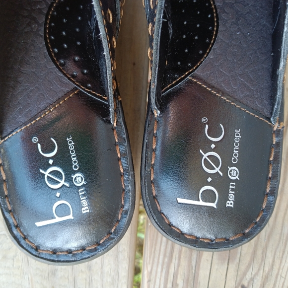 B.O.C. Born Concept Comfort Slip On Black Leather Clogs Mules Women's Size 11 - Picture 7 of 14